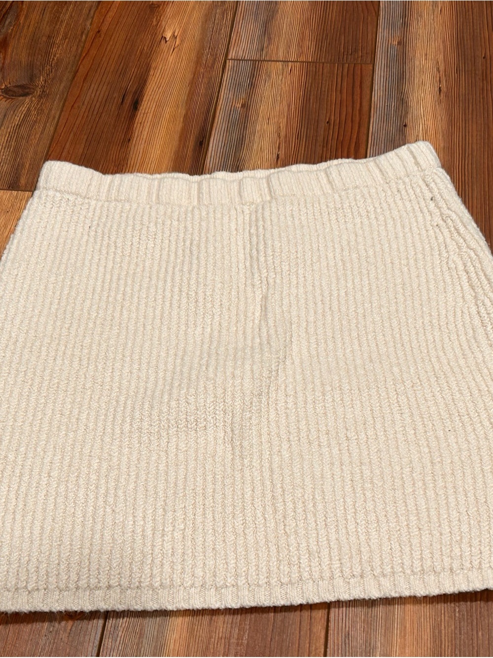 Universal Thread Cream Ribbed Mini Skirt - Picture 1 of 2